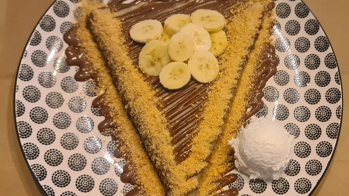 Palačinka sa nutelom i plazmom
