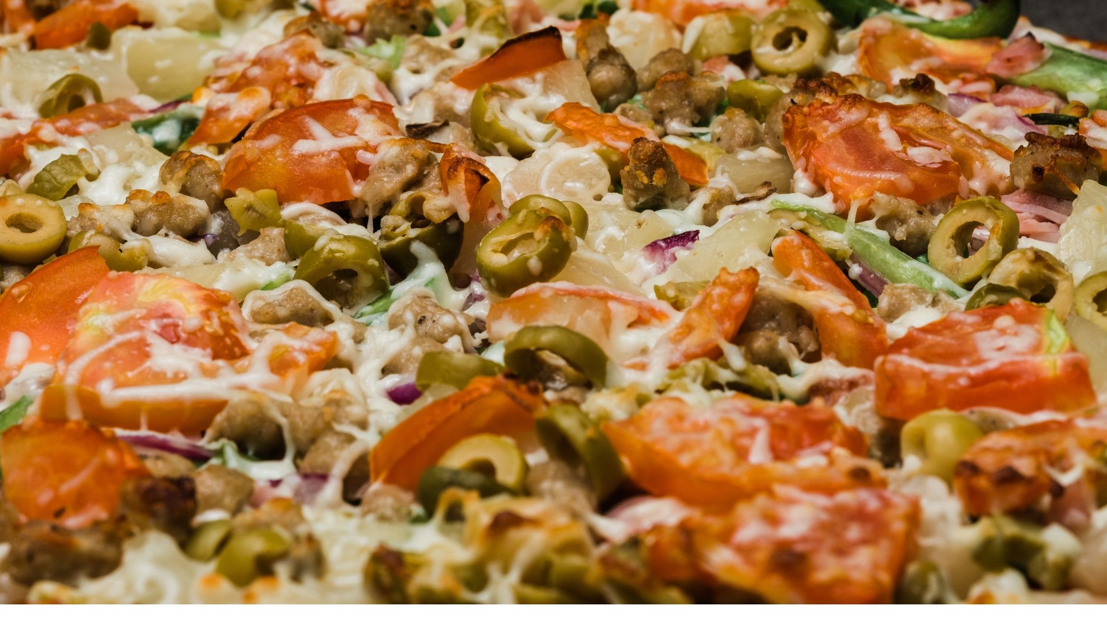 15" Large Pete's Work Pizza (12 Slices)