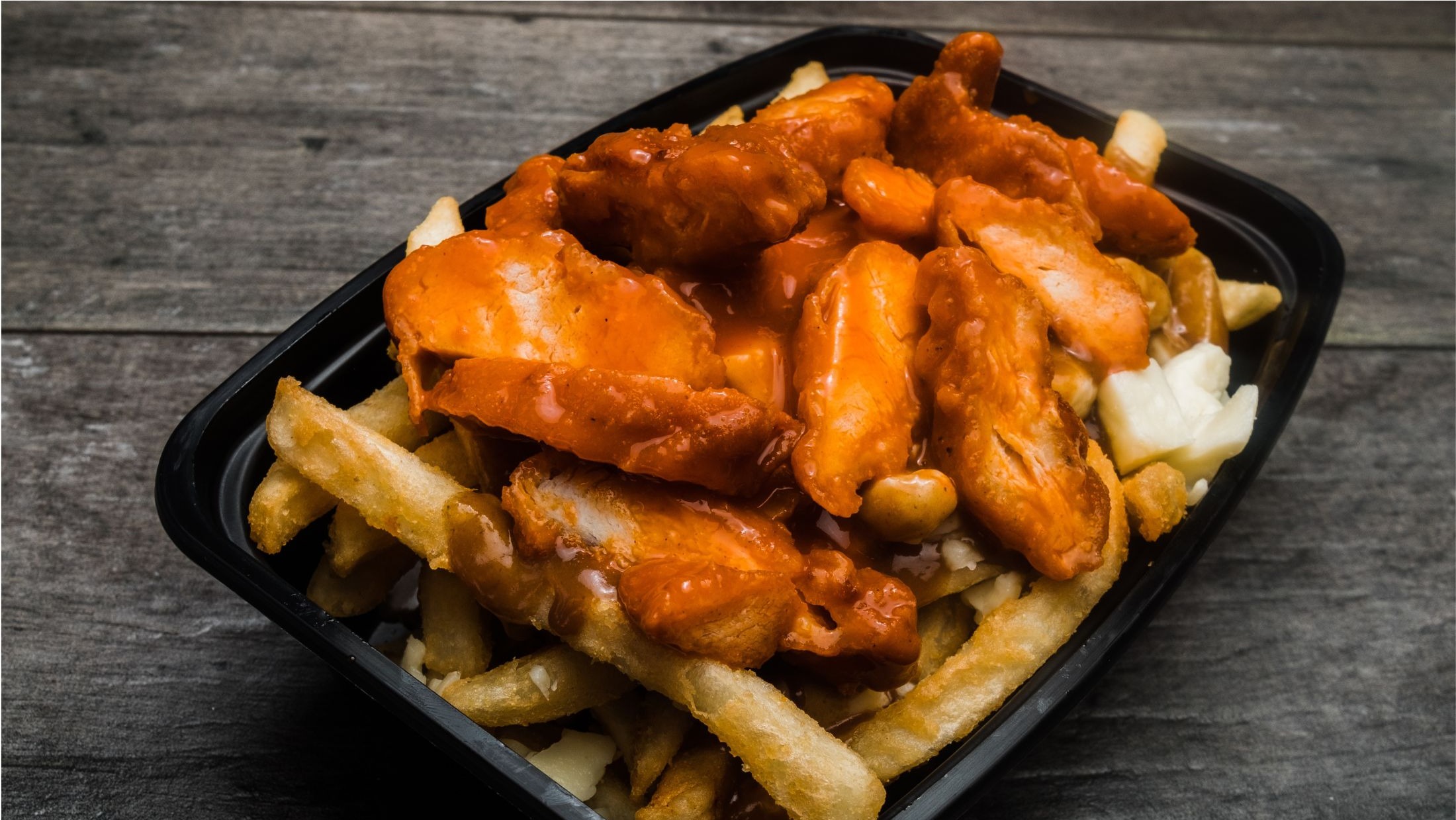Buffalo Chicken Poutine