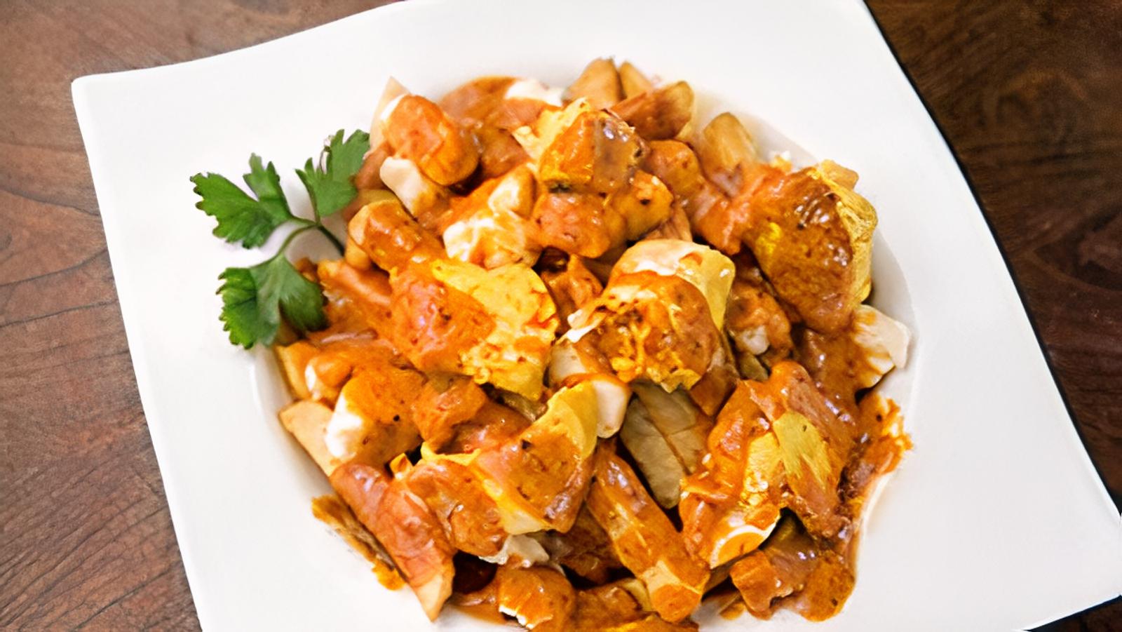 Butter Chicken Poutine