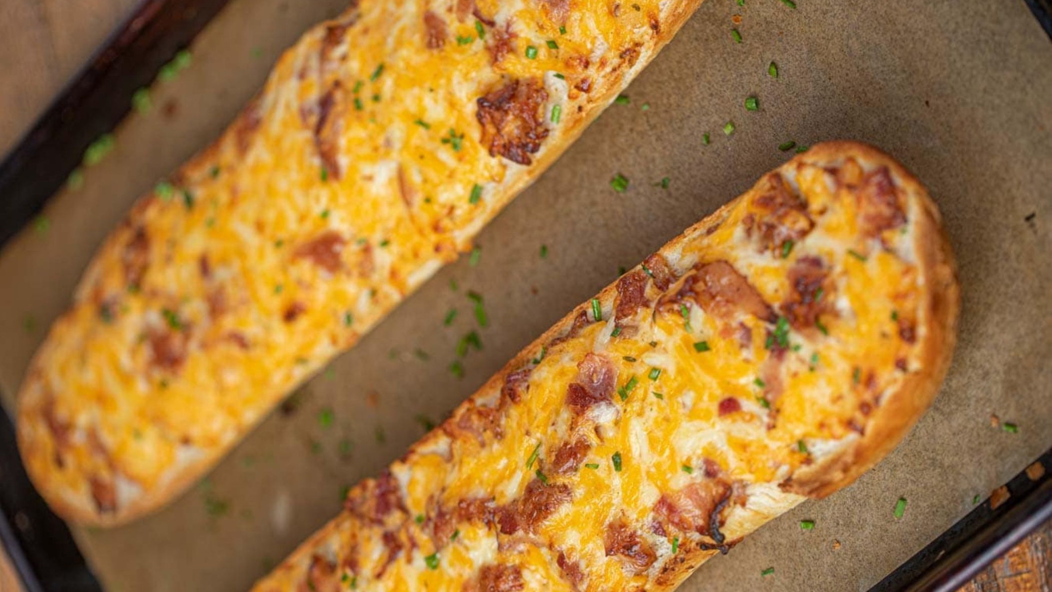 Garlic Cheese Bread  With Bacon( 12 "Bread)