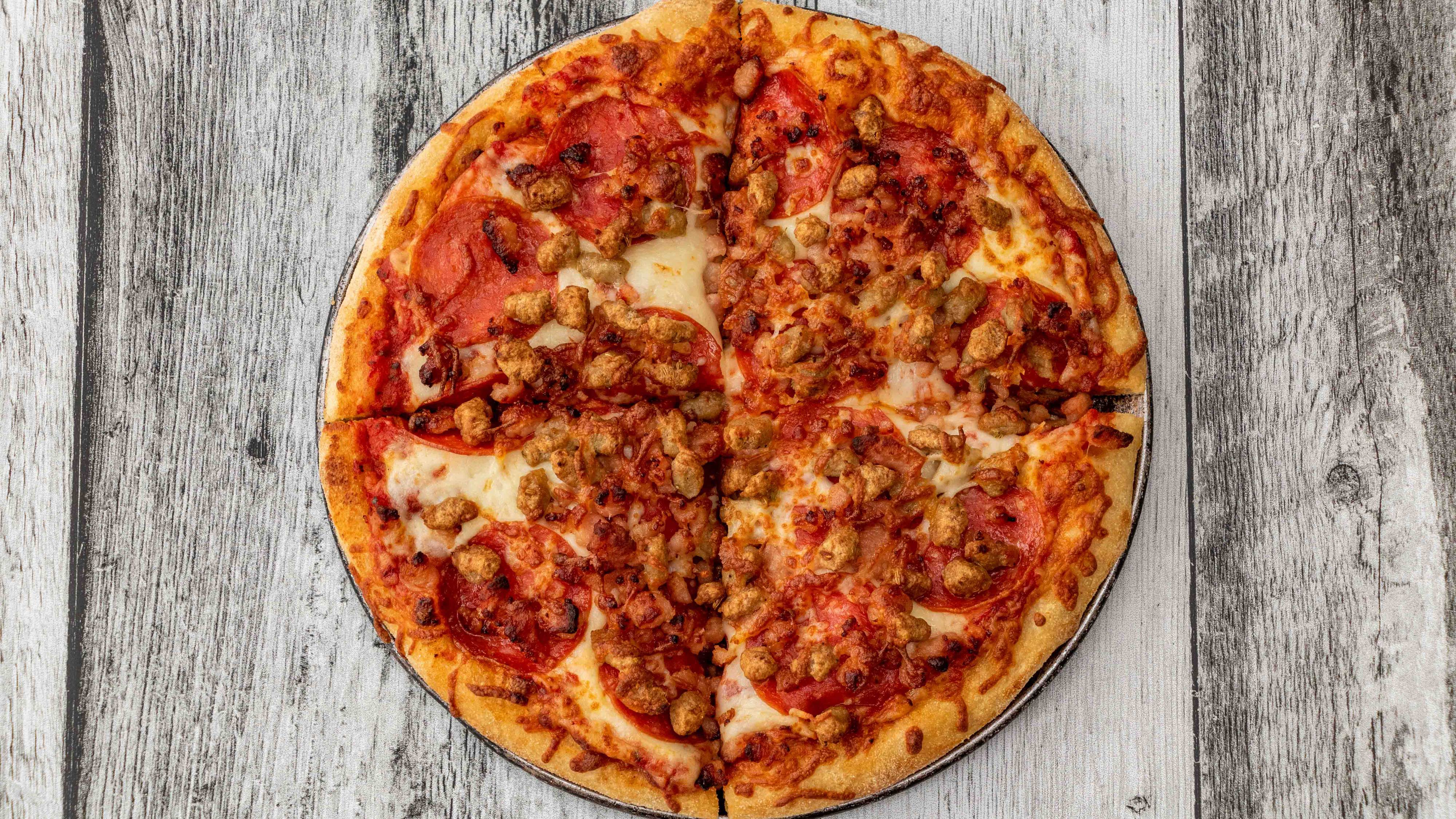 Small Meat Lovers Pizza (4 Slices)