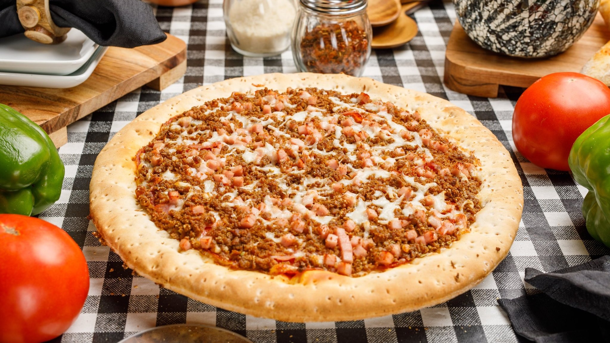 Meat Lovers (Medium)