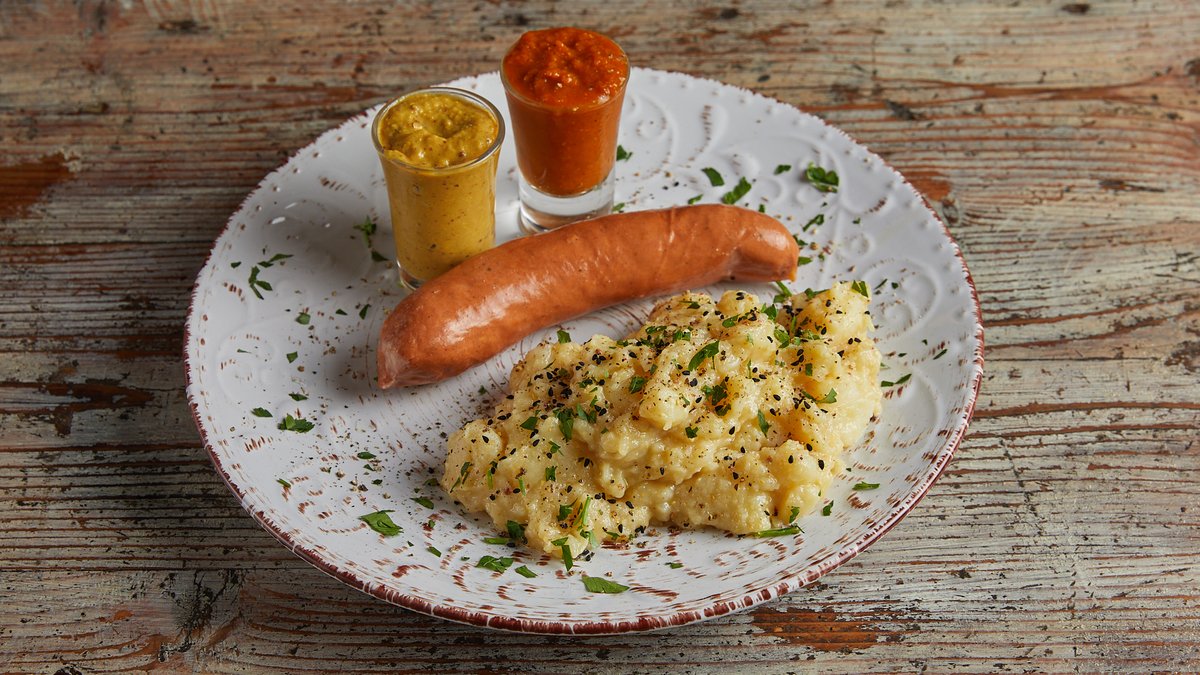 Rauchwurst mit Kartoffelsalat