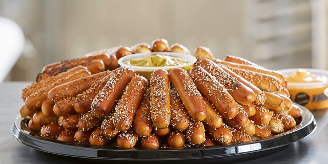 Full-Size Flavored Pretzel Rod Party Tray