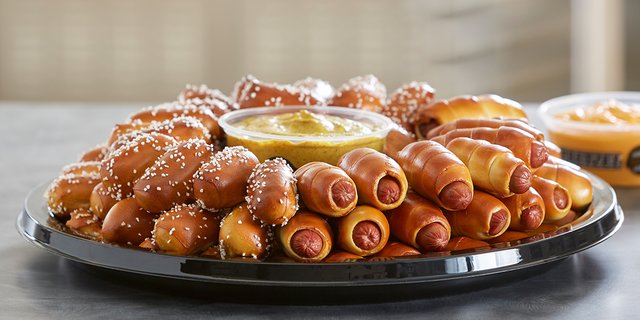 Mini Pretzel Dog and Rivets Tray
