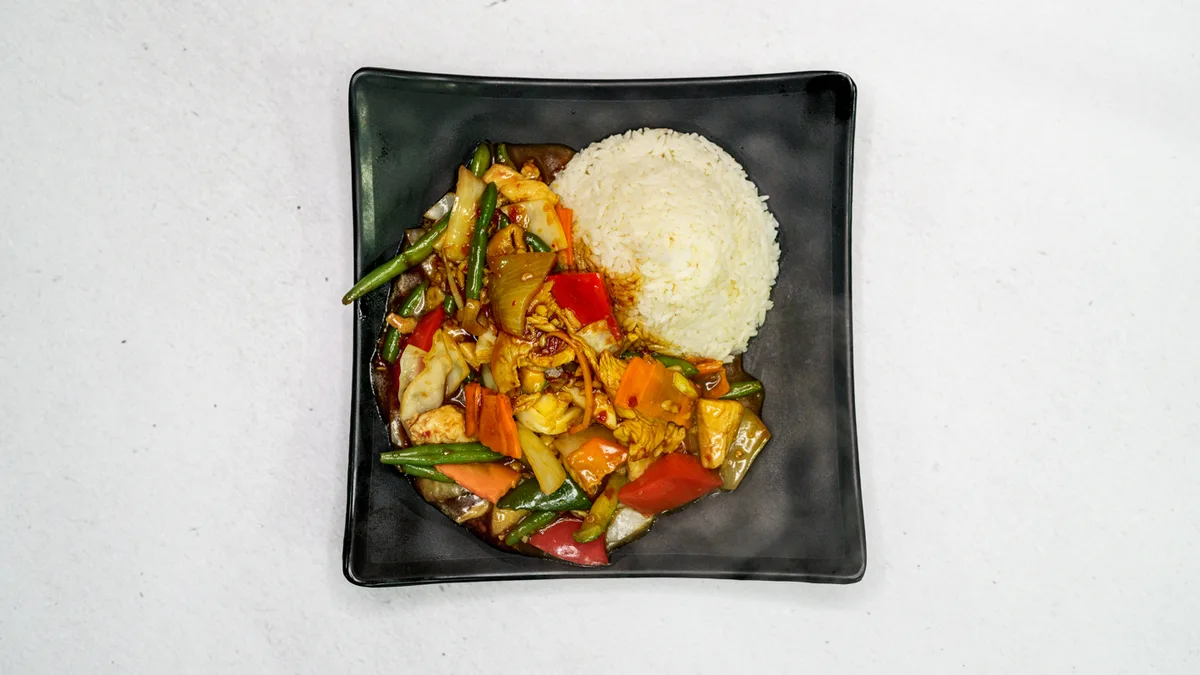 45. Kuřecí Kung-Pao