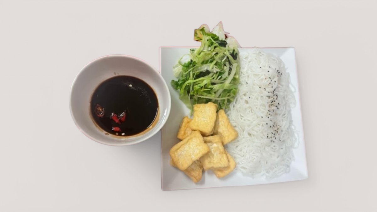 3.C Bún Đậu Rán