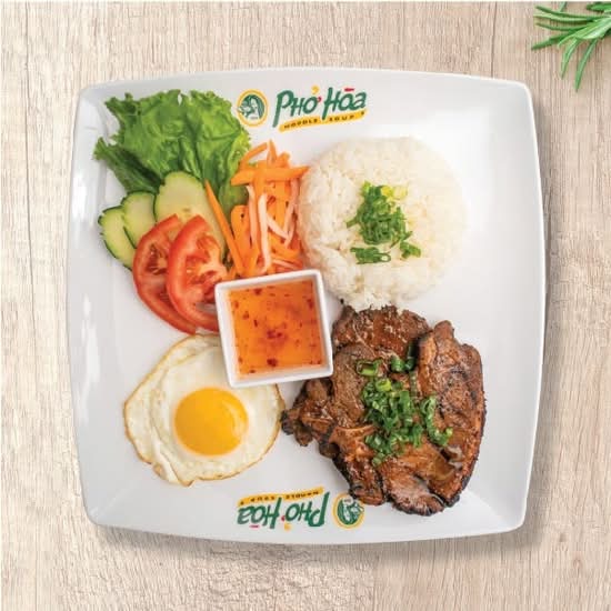 R22 - Grilled Pork Chop and Fried Egg (Rice Plate)