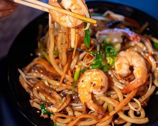 Udon de camarón