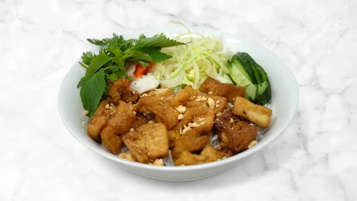 Bún đậu xào
