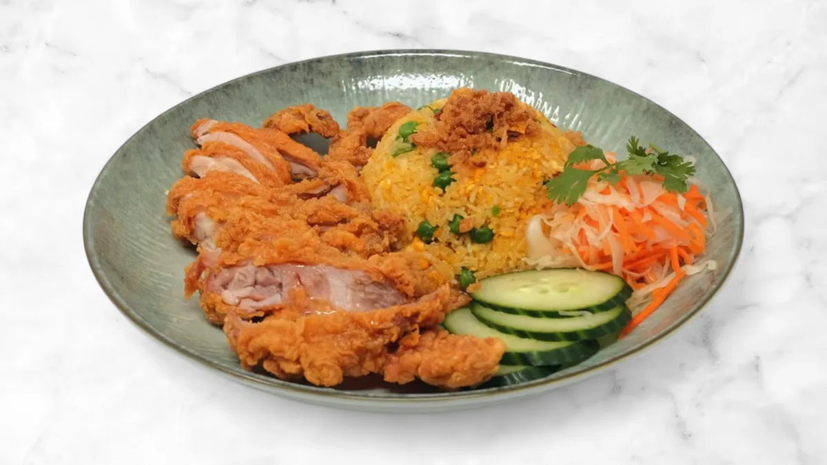 Cơm Gà Chiên Giòn
