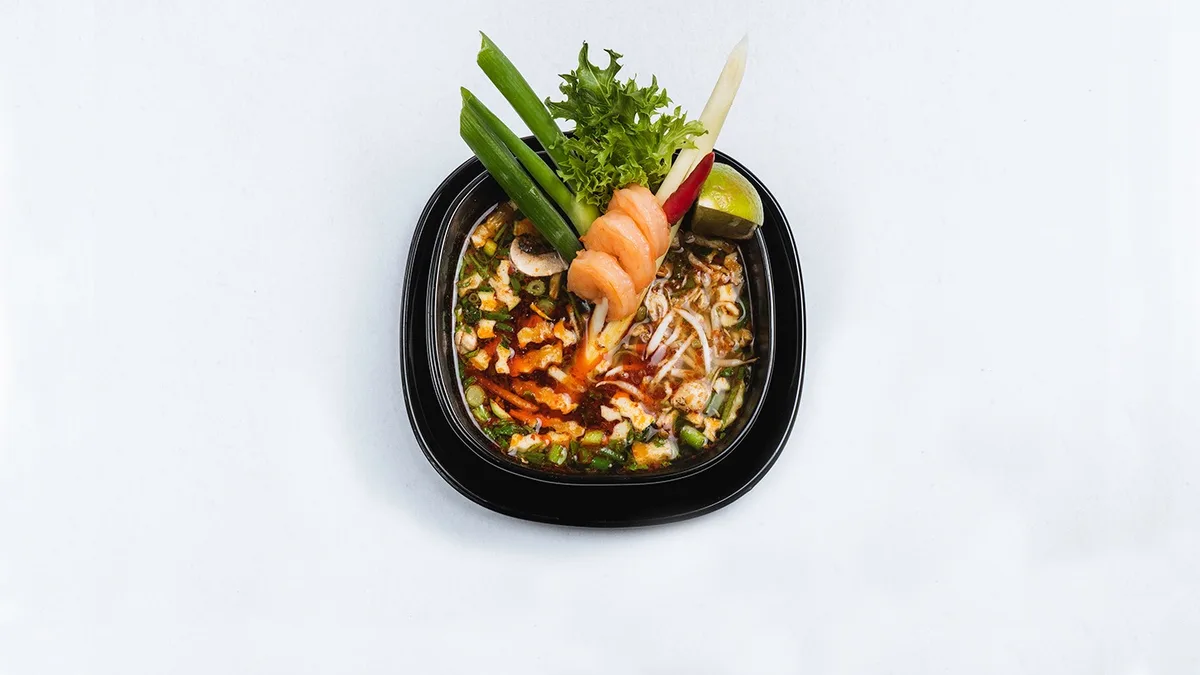 (12) Tom Yum