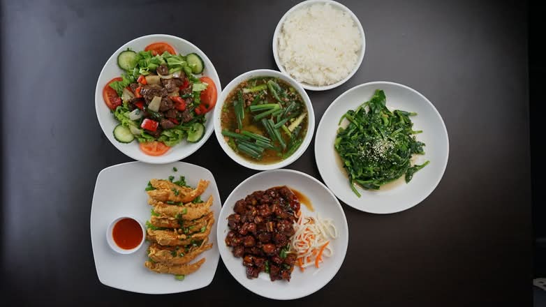 Combos 2(Cubed Beef,Pea Tip,Pork Ribs,Salted Shrimp)