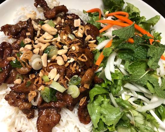 Grilled Pork on Rice Vermicelli