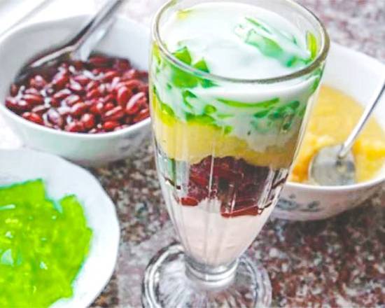 Rainbow Iced Drink