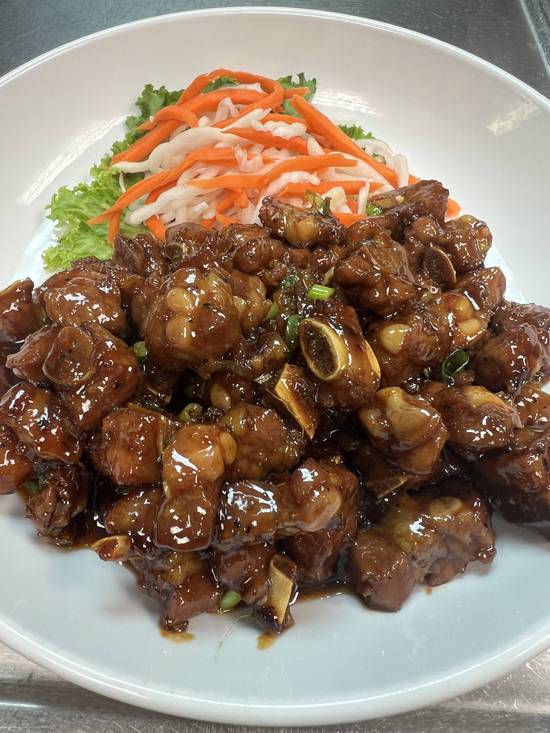 Short Pork Ribs/Sườn Non Kho Mặn