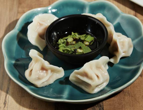 A8 Pork Dumpling (Pork and napa) (5pc)