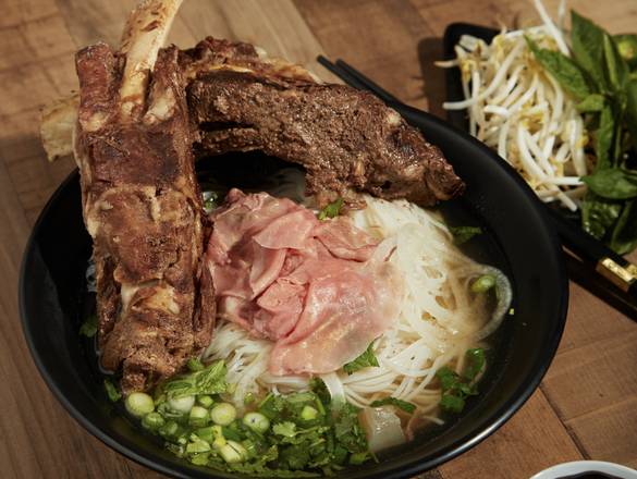 C7 Ribs with Eye Round Pho