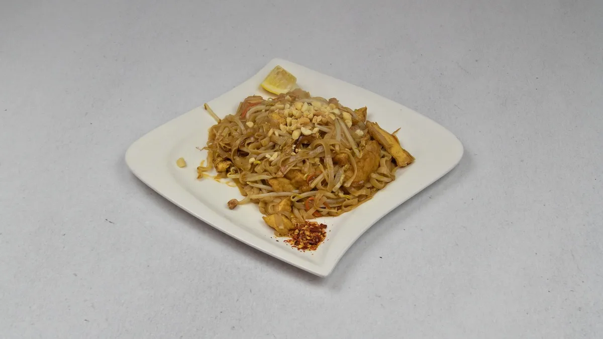 12. Pad thai