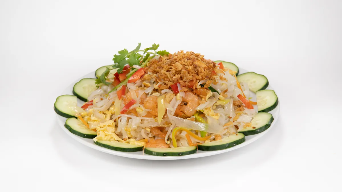 M6. Phở xào tôm
