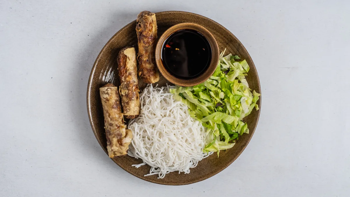 V3. Bún nem chay