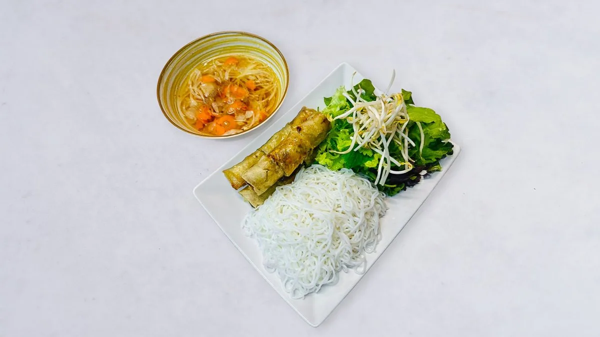 Bun nem saigonki