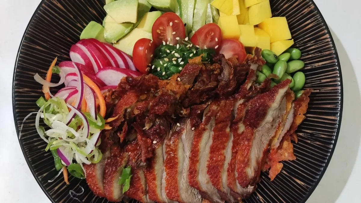 * Poké Special Crunchy Duck