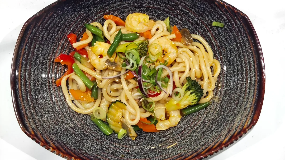 Shrimp Udon s Tom-Yum sauce 🌶️