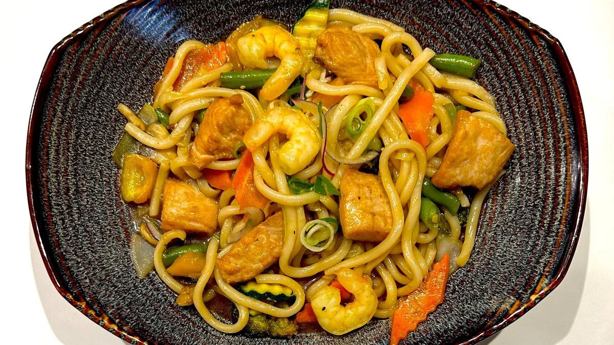 Udon Fish Duo Teriyaki ( OBĽÚBENÉ )