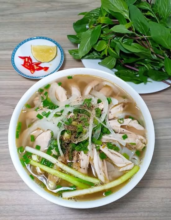 Chicken Pho (Pho Ga)