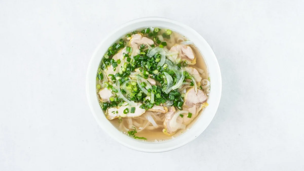 鶏肉フォー
