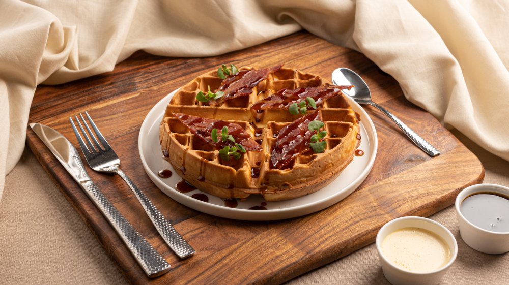 Belgian waffle with bacon
