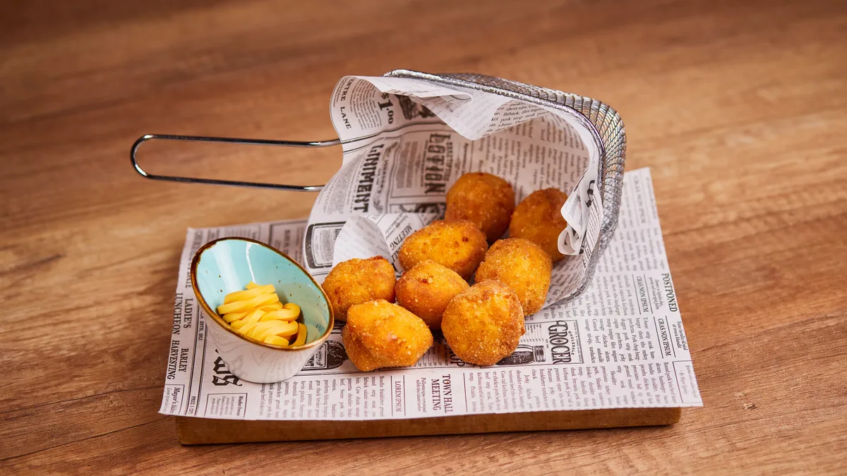 Fried mac and cheese balls