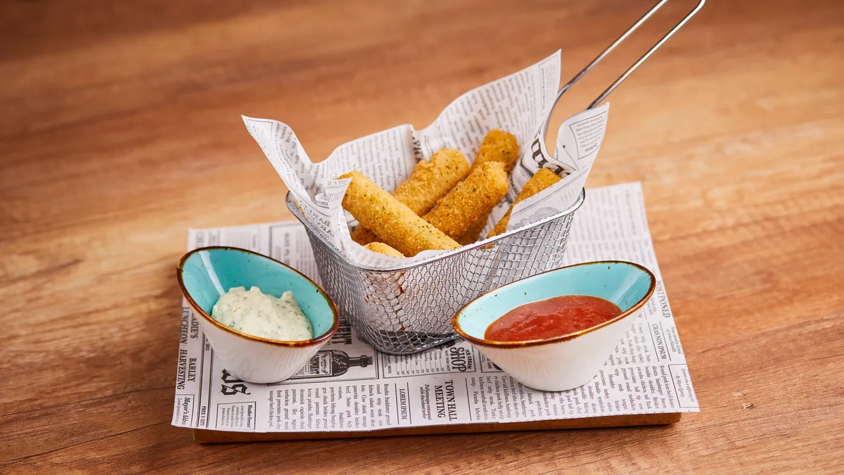 Mozzarella sticks