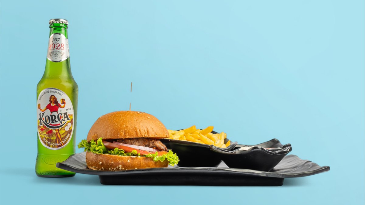 Hamburger, Fries and Beer
