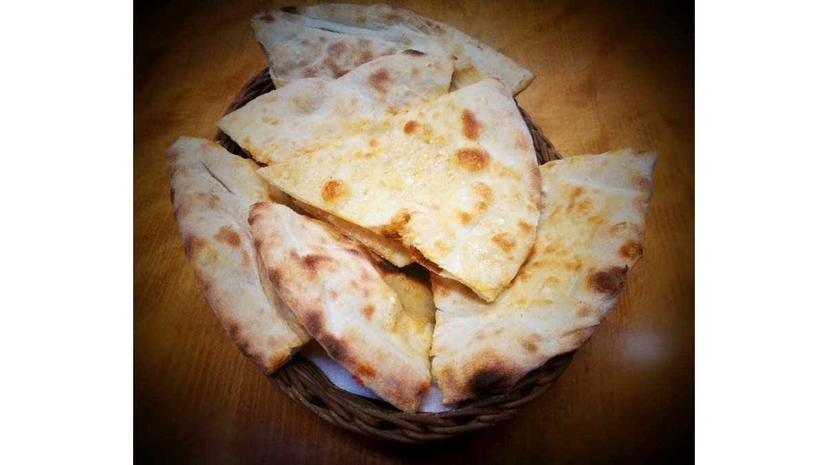 Focaccia cu parmezan
