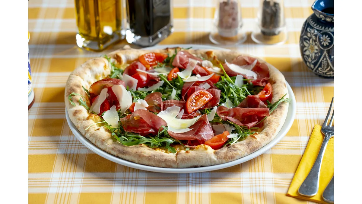 Pizza bresaola