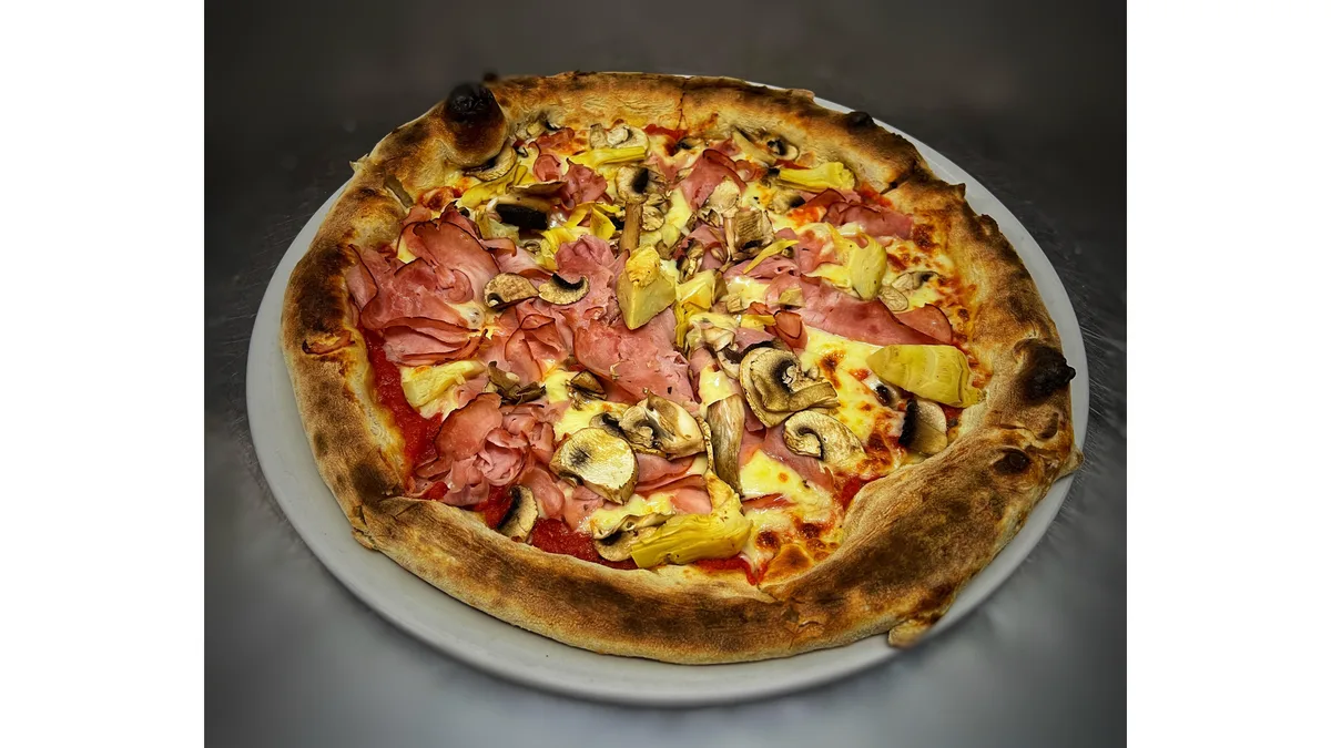 Pizza capriciosa