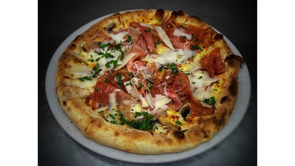 Pizza Emiliana