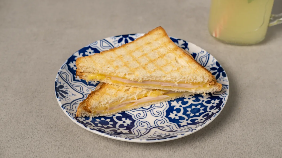 Hot Turkey and Cheese Sandwich