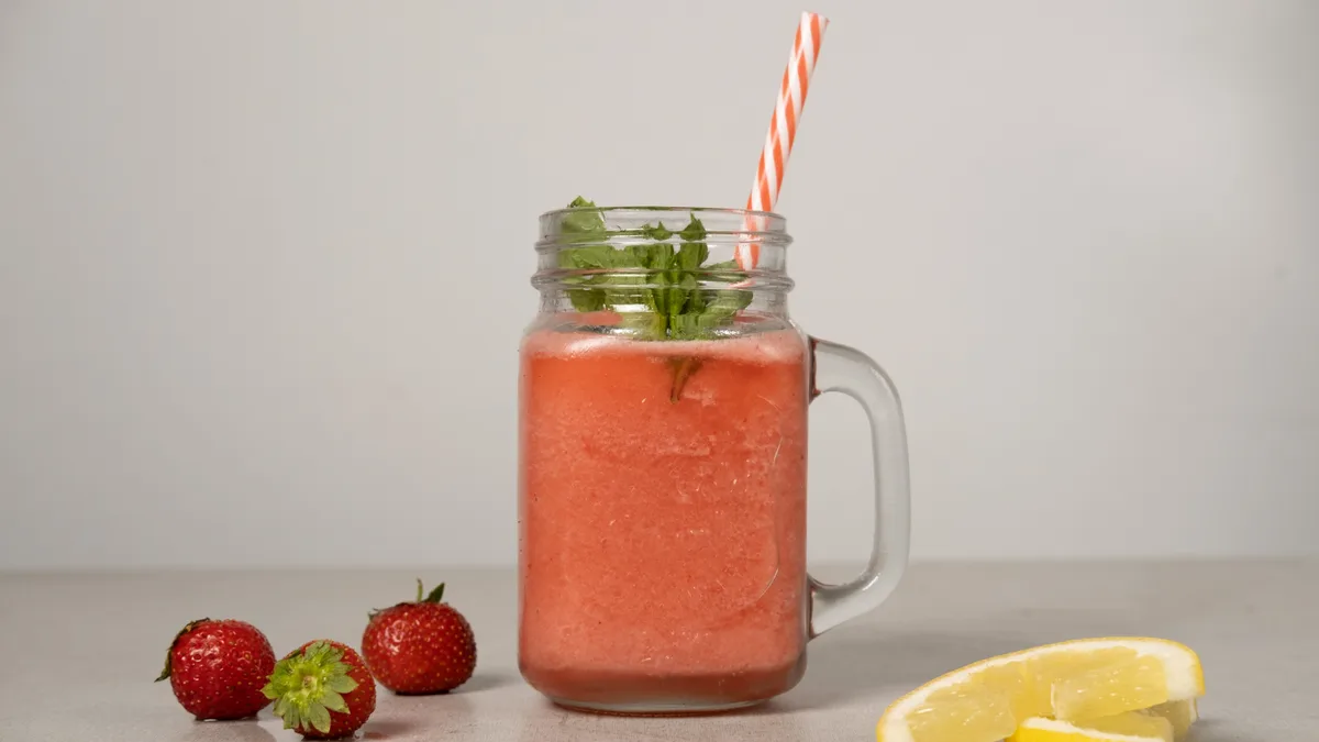 Strawberry Lemonade Chiller