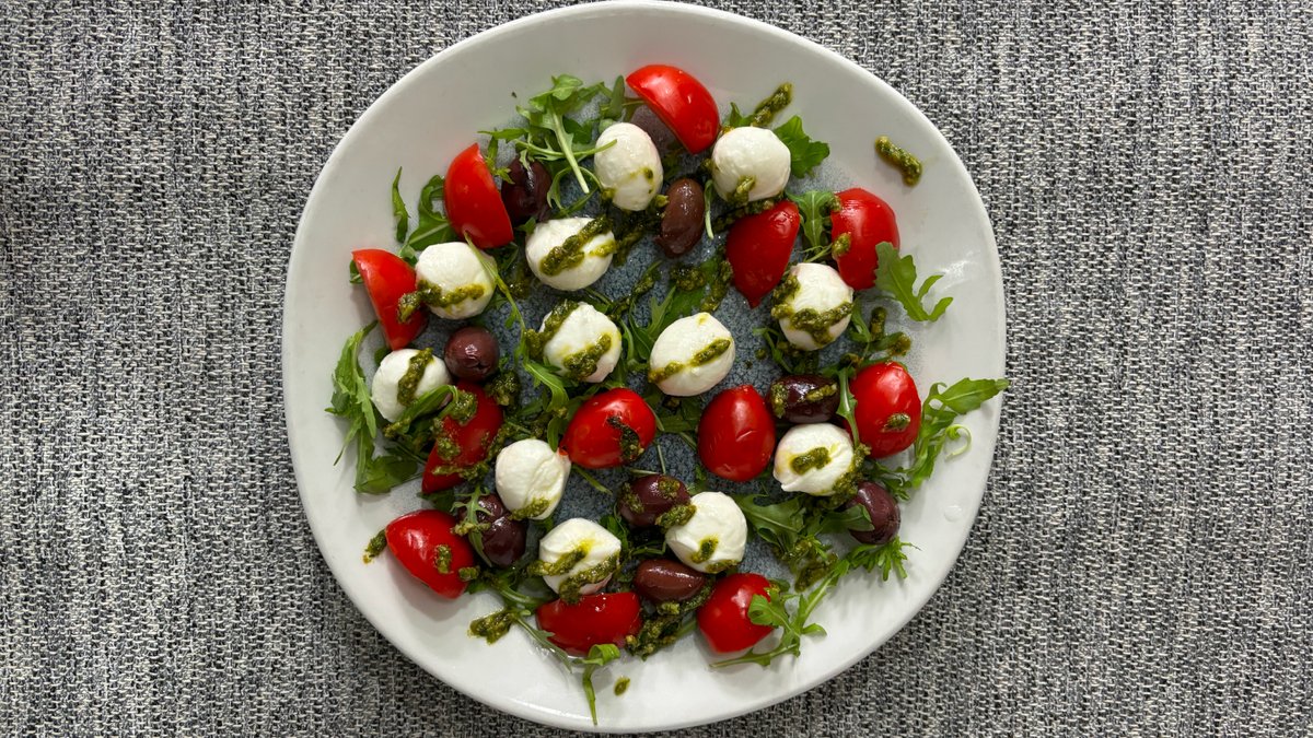 Caprese salata