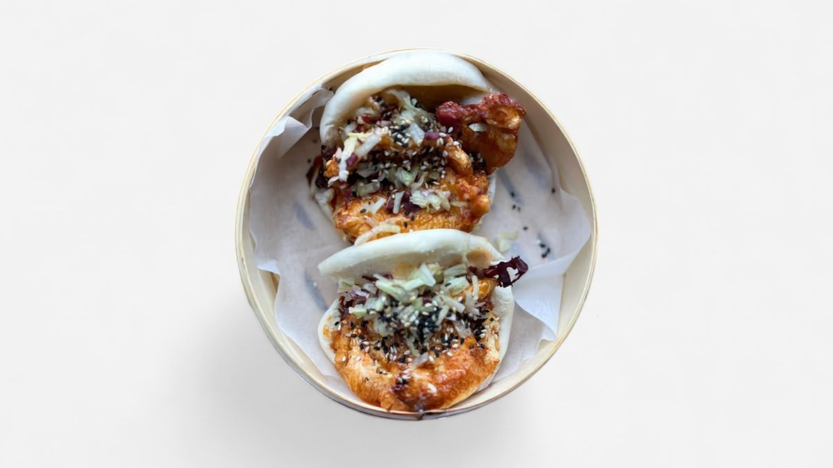 CRISPY CHICKEN BAO