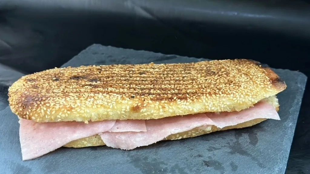 Tost šunka