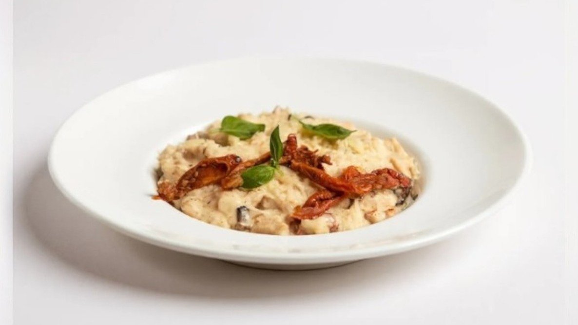 Risotto cu Hribi și Piept de Pui