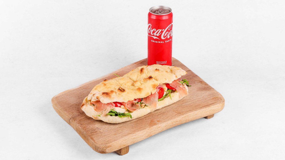 Panino Pršut in pijača
