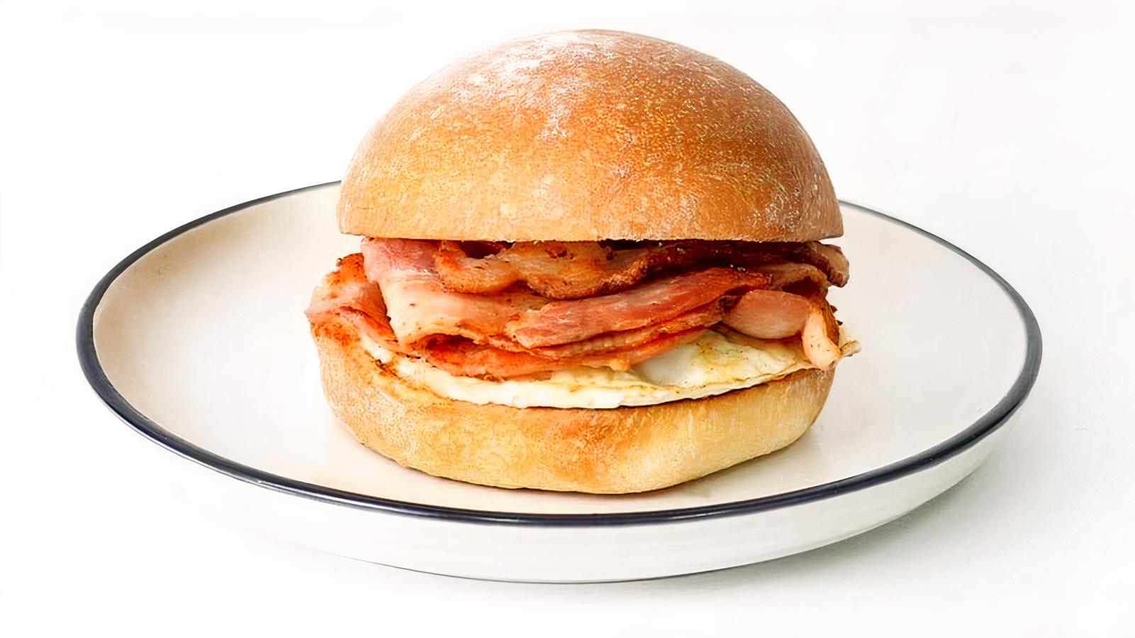 Bacon and Egg Roll