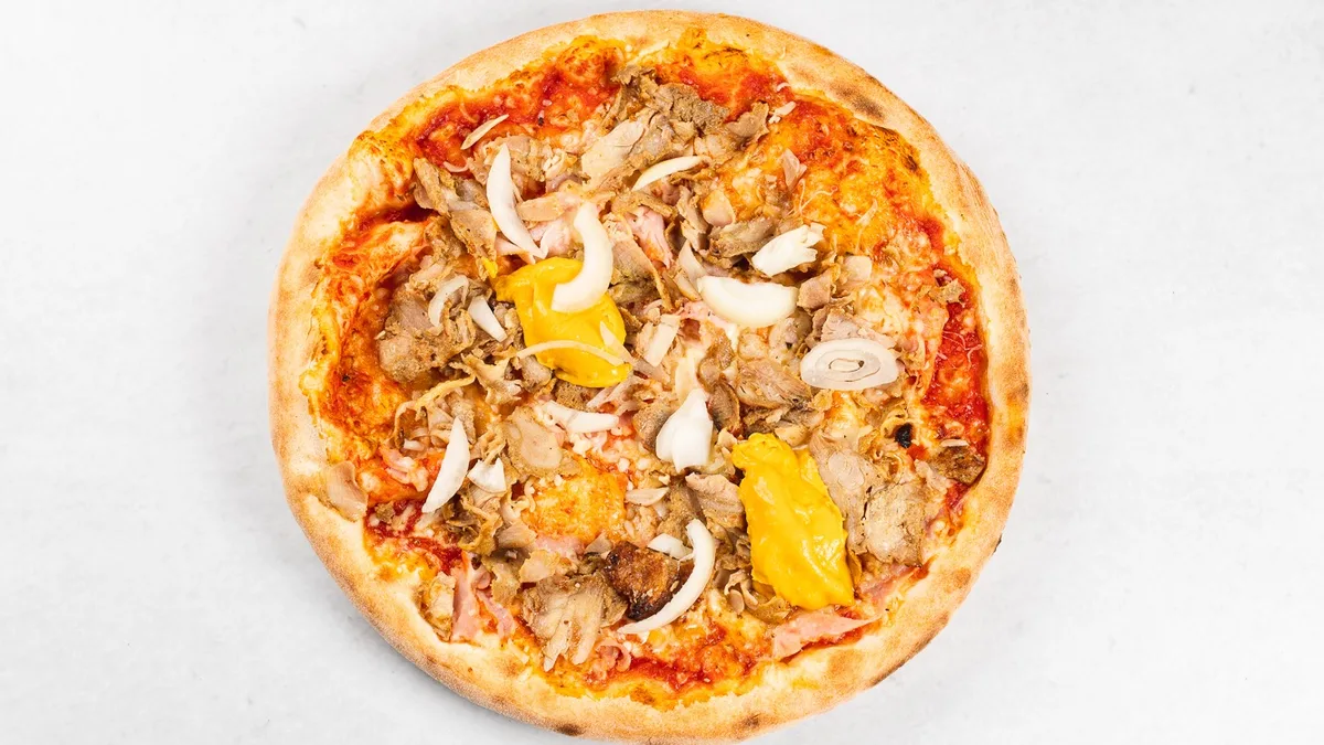 Kebab pizza