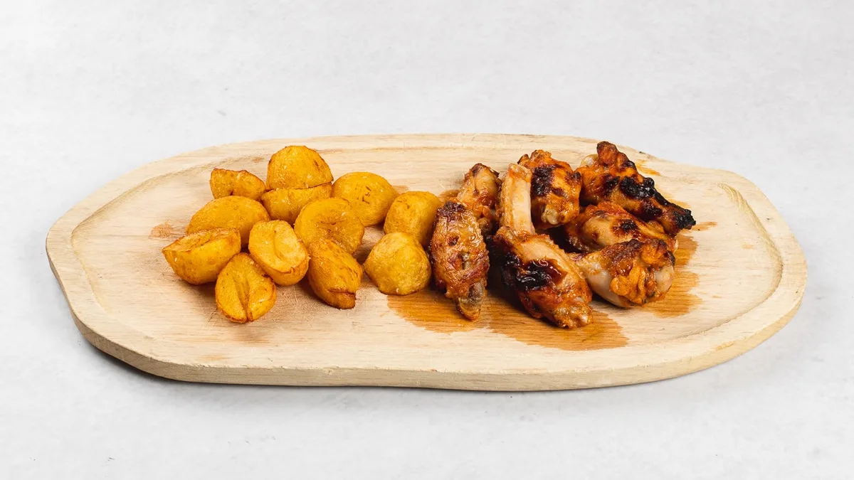 Spicy chicken wings